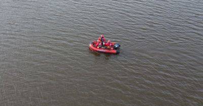 Major search ends in tragedy after boy, 17, pulled from lake - manchestereveningnews.co.uk