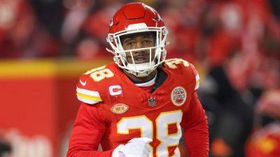Source: Chiefs prep tag for L'Jarius Sneed, open to trade - ESPN