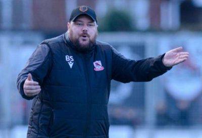 Ramsgate manager Ben Smith calls for calm amid suggestions his Isthmian South East leaders are slipping up