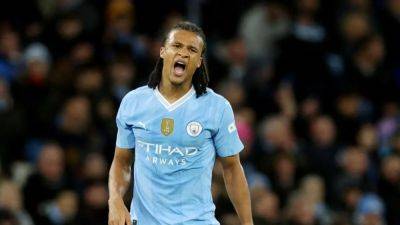 Man City's Ake strikes a chord in school piano project