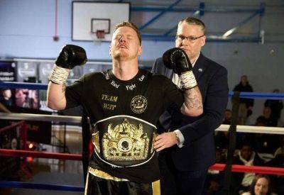 Craig Tucker - Ashford boxer Jack Way wins IBC world light-heavyweight title in just his fifth professional fight - kentonline.co.uk - Britain - county Midland