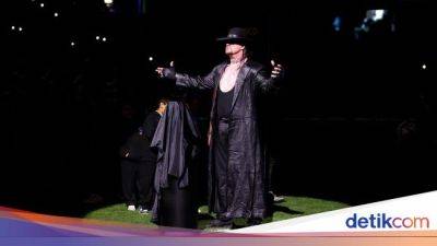 Momen 'Horor' The Undertaker di Riyadh Season Cup - sport.detik.com