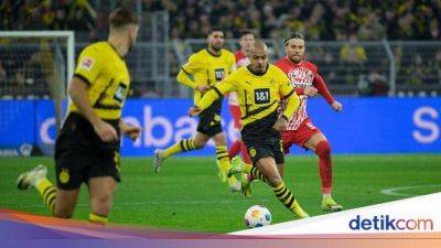 Borussia Dortmund - Emre Can - Michael Gregoritsch - Bundesliga - Dortmund Vs Freiburg: Die Borussen Menang 3-0 - sport.detik.com