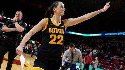 Caitlin Clark - Iowa's Caitlin Clark declares for WNBA draft: What to know - ESPN - espn.com - state Indiana - state Iowa - state South Carolina - state Ohio