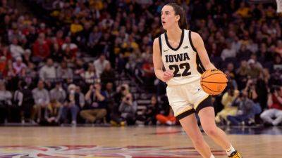 Iowa's Caitlin Clark sets Big Ten tournament's all-time scoring mark - ESPN