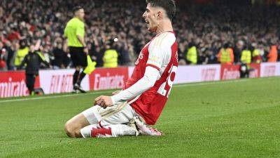 Mikel Arteta - Aaron Ramsdale - Brentford - Kai Havertz Spares Aaron Ramsdale's Blushes As Arsenal Go Top In Dramatic Style - sports.ndtv.com - Britain