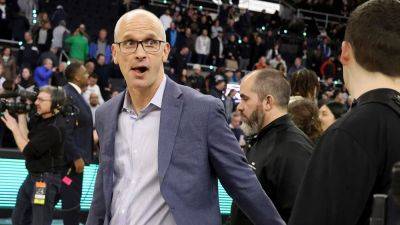 Dan Hurley - UConn's Dan Hurley gets into heated confrontation with fans after win over Providence - foxnews.com - state Rhode Island