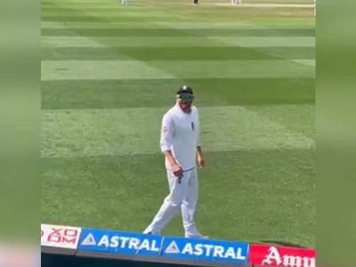 Jonny Bairstow - Brendon Maccullum - Watch: Dharamsala Crowd Sings "Bazball Gets Battered" During 5th Test. Jonny Bairstow Reacts - sports.ndtv.com - India