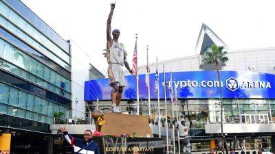 Kobe Bryant - Errors on Kobe Bryant statue outside of Crypto.com Arena to be fixed - ESPN - espn.com - Germany - Los Angeles
