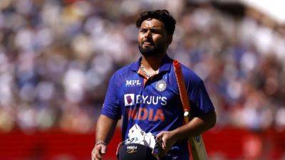 Pant cleared to keep wickets in IPL, Shami ruled out after surgery