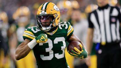 Aaron Jones to join Vikings after being released by Packers - ESPN