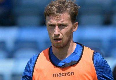 Gillingham head coach Stephen Clemence backs Conor Masterson to bounce back after his sending off at Wimbledon