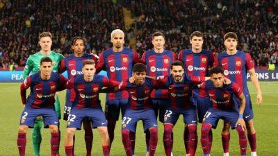 Barca into Champions League last eight with 3-1 win over Napoli