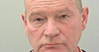 Tameside pervert exposed himself after tricking children who were playing in the woods