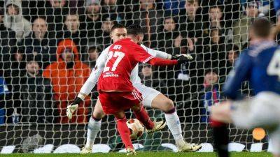 Europa League: Second-half goal sees Benfica end Rangers' interest; West Ham stroll past Freiburg