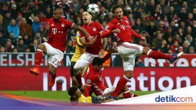 Foto: Kenangan Pahit Arsenal Dibantai Bayern 2-10 di Tahun 2017 - sport.detik.com