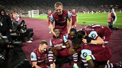 England eye fifth Champions League spot as gap closes on Germany