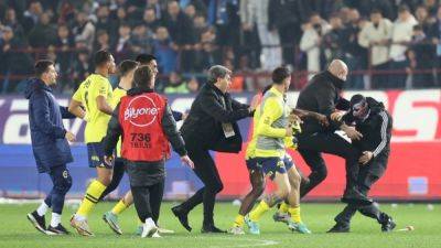Gianni Infantino - Fenerbahce to consider withdrawing from Super Lig after players attacked - channelnewsasia.com - Turkey