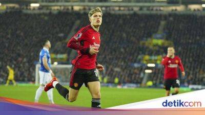 Cristiano Ronaldo - Alejandro Garnacho - Real Madrid Mulai Kepincut Alejandro Garnacho - sport.detik.com