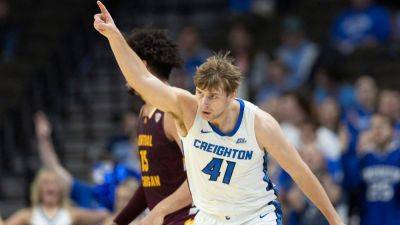 Creighton's Isaac Traudt monitors his glucose on the court to play college basketball with diabetes - foxnews.com - state Michigan - state Nebraska
