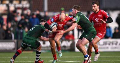 Cian Prendergast - Williams - Scarlets fall to another defeat as improved display not enough to trouble Connacht - walesonline.co.uk