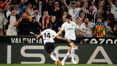 How youth players are sparking Valencia's LaLiga resurgence - ESPN