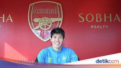Takehiro Tomiyasu - Liga Inggris - Arsenal Perpanjang Kontrak Tomiyasu - sport.detik.com