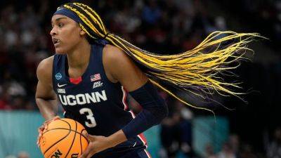 International - Paige Bueckers - UConn's Aaliyah Edwards to bypass final year, enter WNBA draft - ESPN - espn.com - Croatia - Usa - Canada - county Edwards - county Ontario - county Jackson