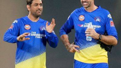 "CSK Weren't Ready": Coach Stephen Fleming Breaks Silence On MS Dhoni's Captaincy Exit