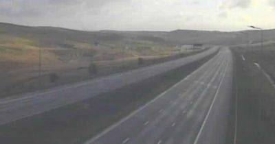 M62 closure live as stretch shut in both directions following smash