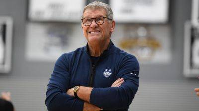Paige Bueckers - UConn eases past Jackson State on Geno Auriemma's 70th birthday - ESPN - espn.com - state Arizona - county Jackson - state Connecticut