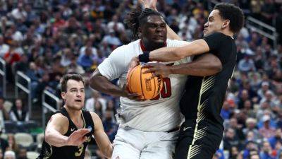 11th-seeded NC State ends No. 14 Oakland's tournament run in 2nd-round OT thriller - cbc.ca - state North Carolina