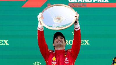 Carlos Sainz wins Australian Grand Prix as Max Verstappen fails to finish