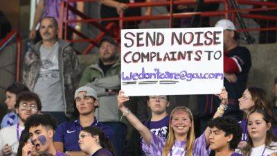 Screeching Grand Canyon fan annoys March Madness viewers: 'Needs to go'