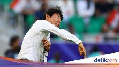 Shin Tae-Yong - Asia Di-Piala - Shin Tae-yong Vs Philippe Troussier: Selalu Menang dan Belum Bobol - sport.detik.com - Qatar - Indonesia - Vietnam
