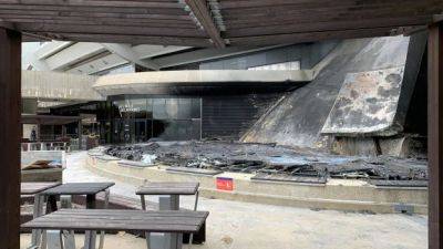 Montreal's Olympic Park sports complex to remain closed at least another week after fire