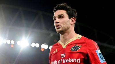 Joey Carbery wants to leave for 'fresh start' on a high with Munster