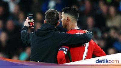 Momen Laga Jeda Sejenak, Ada Fans Mau Selfie sama Cristiano Ronaldo