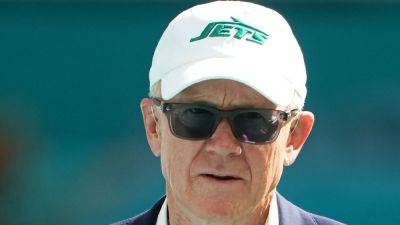 Robert Saleh - Woody Johnson - Jets owner calls report on argument with Saleh 'absolutely false' - ESPN - espn.com - New York