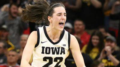 Iowa's Caitlin Clark reflects after breaking NCAA scoring record: 'Very grateful'