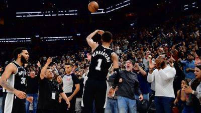 Jalen Brunson - NBA fines Spurs' Victor Wembanyama for tossing ball into stands - ESPN - espn.com - New York - county Baylor