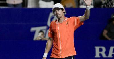 Alex de Minaur defends Mexican Open title after straight sets win