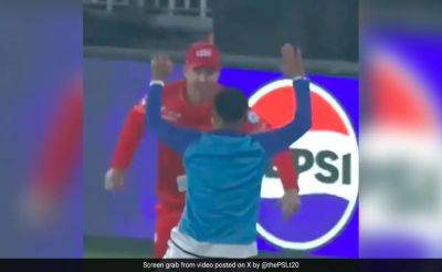 Watch: Ball-Boy Takes Stunning Catch In PSL, Celebrates With Fielder - sports.ndtv.com - Pakistan