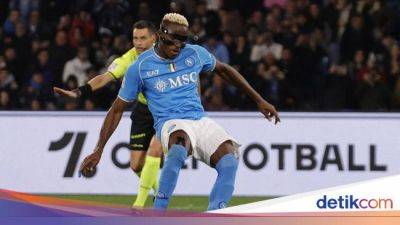 Victor Osimhen - Osimhen Kena 'Kutukan' Penalti? - sport.detik.com - Nigeria