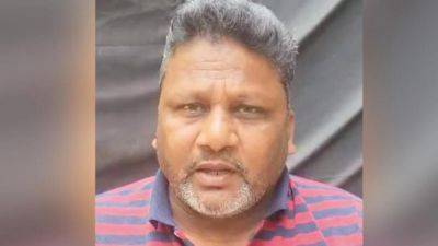 Sarfaraz Khan's Father Sends Warning, Slams Fake Accounts Spreading 'Rumours' - sports.ndtv.com - India