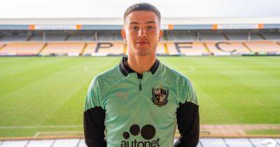 Darren Moore - Dan Gore - Why Manchester United youngster Dan Gore is not playing for Port Vale on loan - manchestereveningnews.co.uk