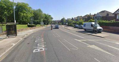 Bury Old Road shuts with police and paramedics on scene - manchestereveningnews.co.uk