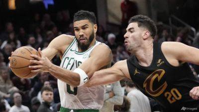 Cavaliers comeback stuns Celtics, Suns hold off Nuggets