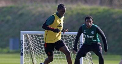 Bukayo Saka - Charlie Macneill - Dan Gore - Manchester United add 16-year-old wonderkid to first-team training amid interest from rivals - manchestereveningnews.co.uk