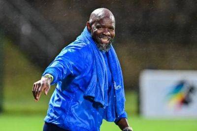 Veteran coach Steve Komphela back at Golden Arrows with another rescue job required